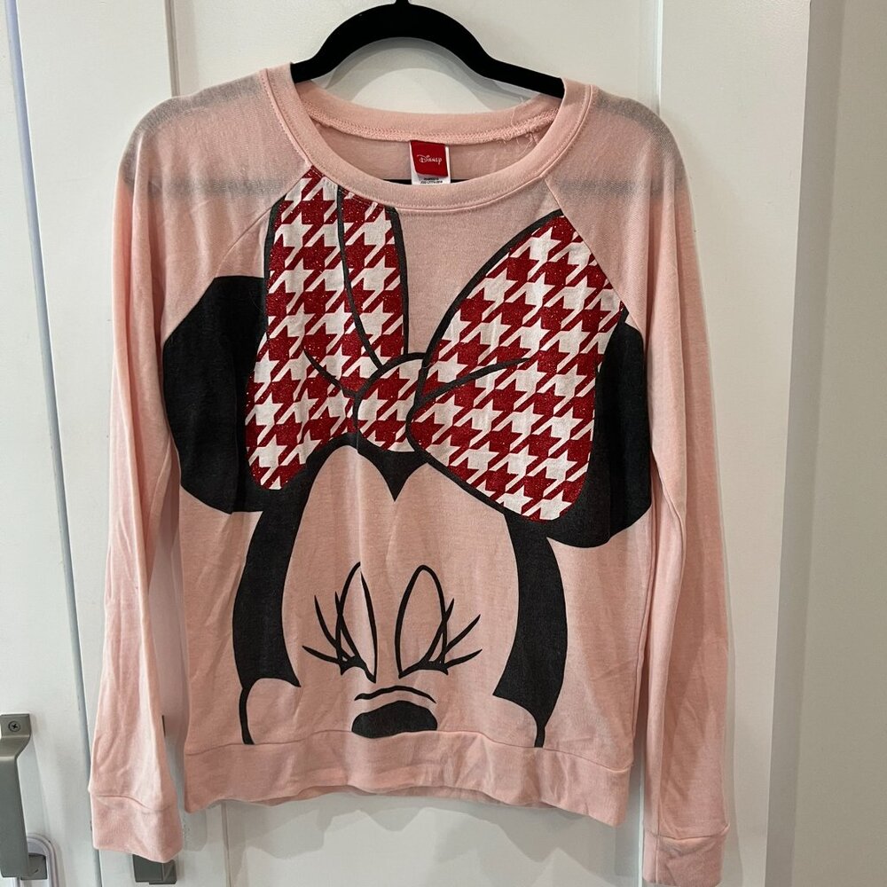 🔥3/$18🔥 NWOT Disney Women's Minnie Mouse long sleeve shirt